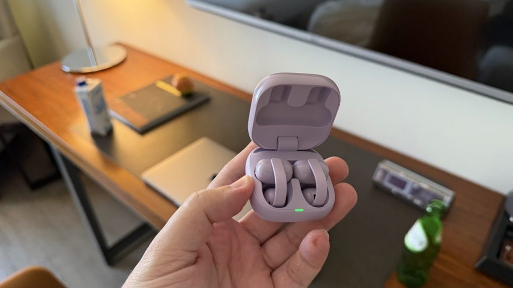 Análise Sony LinkBuds Clip, uma alternativa open-ear com mais conforto do que imersão