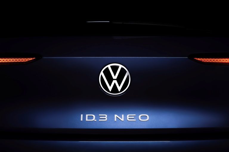 Volkswagen revela teaser do novo ID.3 Neo, e mudanças profundas à gama ID
