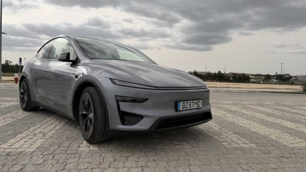 Ensaio: Tesla Model Y Performance – O SUV que desafia a lógica… e a física