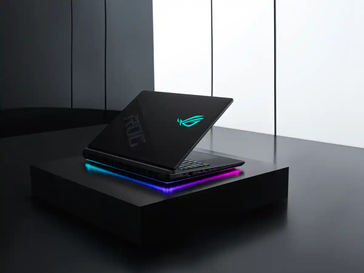 ROG Strix SCAR 18 2026