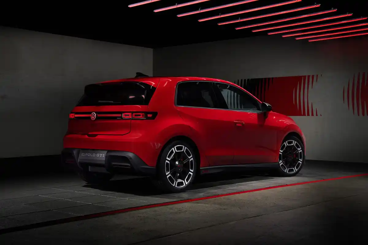 Volkswagen ID. Polo GTI: o primeiro GTI totalmente eléctrico chega em Dezembro 3 Volkswagen ID. Polo GTI