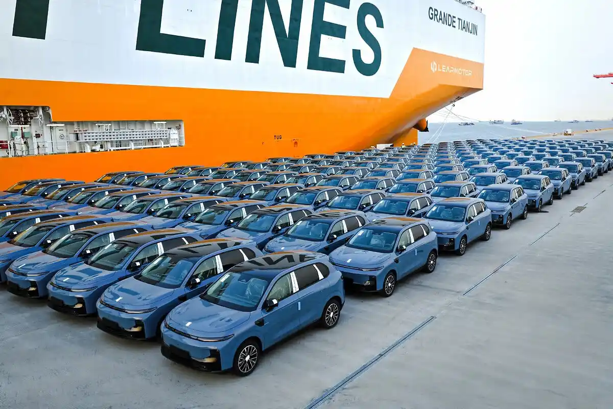 Preparem-se: a Leapmotor vem aí… e já trouxe 100 mil carros para a Europa 5 Leapmotor