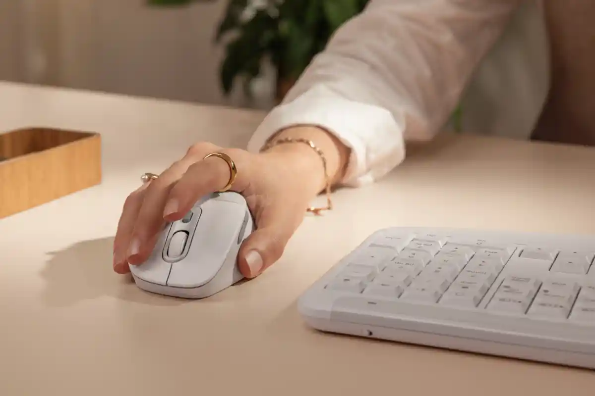 Logitech lança Signature Comfort Plus para tornar dias de trabalho mais confortáveis