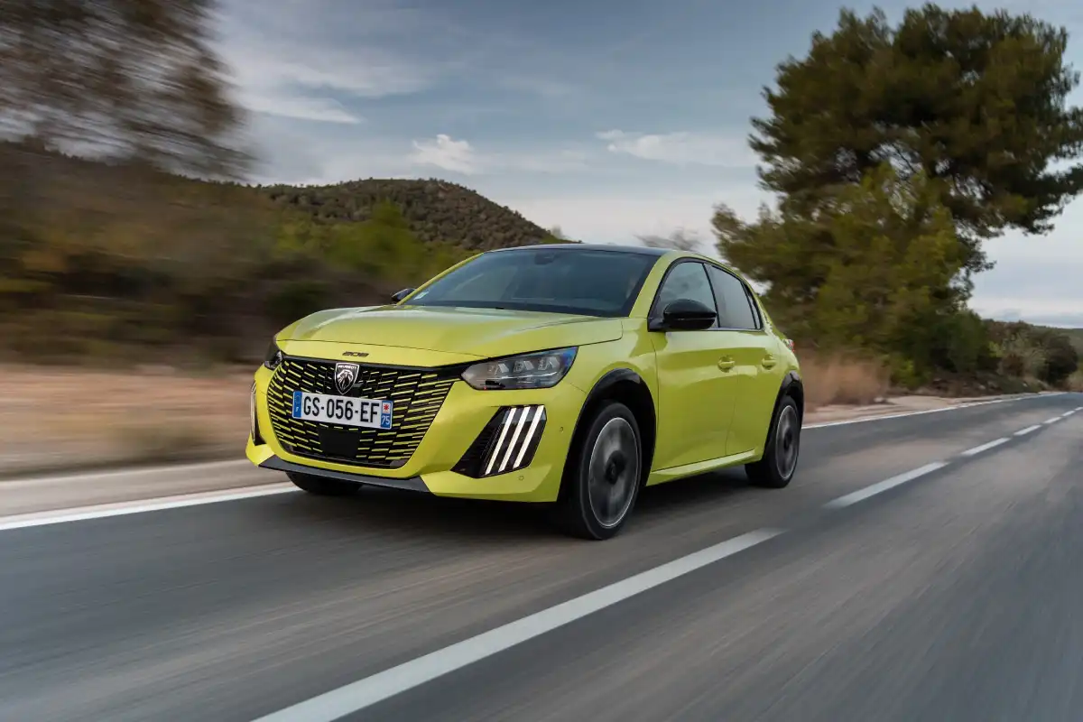 Peugeot domina mercado automóvel em Portugal em abril de 2026 2 Peugeot domina mercado automóvel em Portugal em abril de 2026