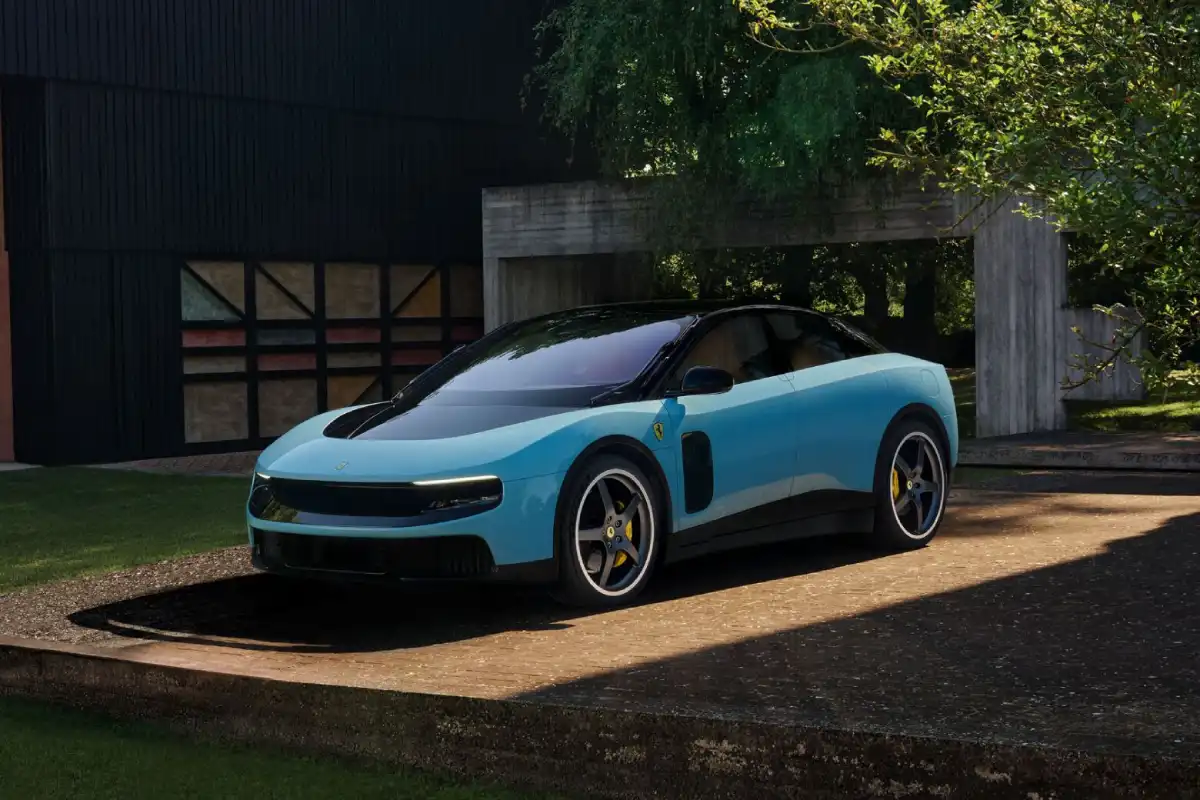 Ferrari Luce é oficial: primeiro elétrico da marca faz ações cair e divide opiniões 1 Ferrari Luce é oficial: primeiro elétrico da marca faz ações cair e divide opiniões