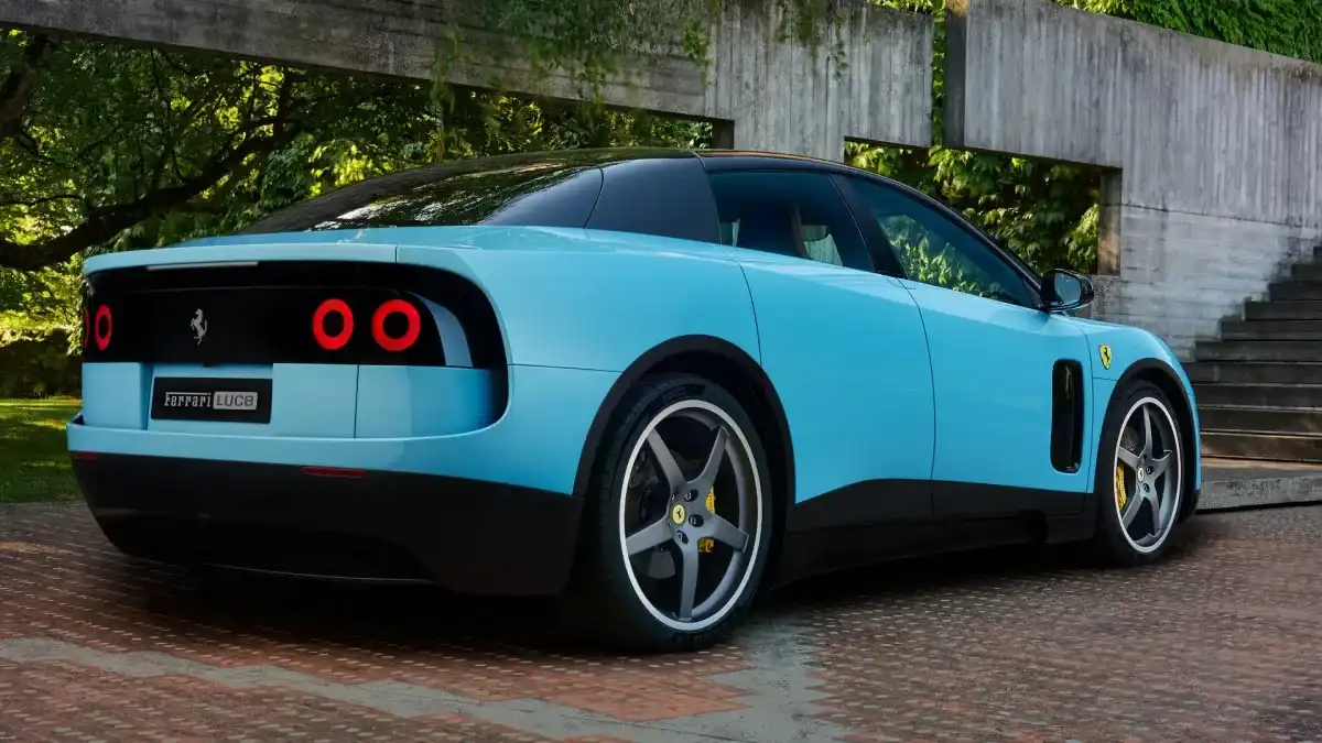 Ferrari Luce é oficial: primeiro elétrico da marca faz ações cair e divide opiniões 2 Ferrari Luce é oficial: primeiro elétrico da marca faz ações cair e divide opiniões