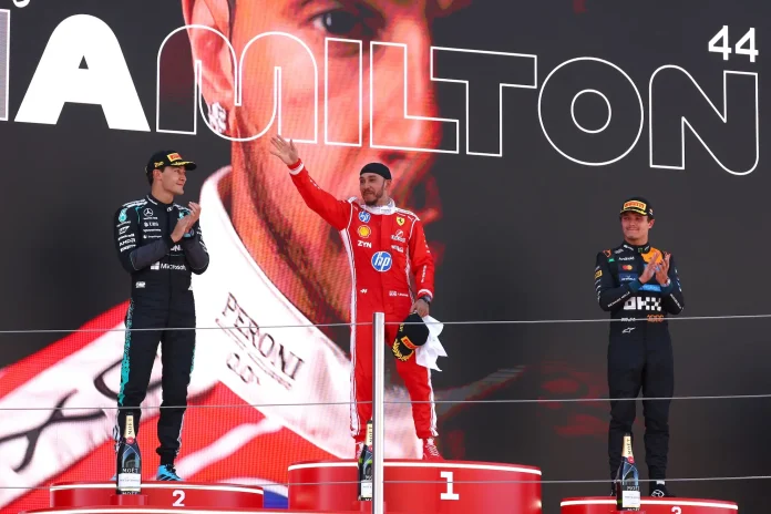 Hamilton estreia-se a vencer pela Ferrari num GP de F1 emocionante em Barcelona 3 pódio GP Barcelona F1 2026