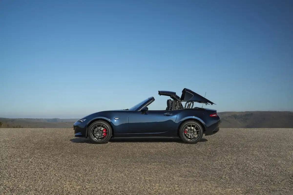 Mazda MX-5 2027