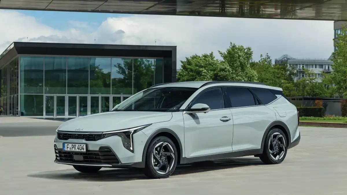 Kia K4 Sportswagon chega a Portugal para conquistar as famílias 3 Kia K4 Sportswagon