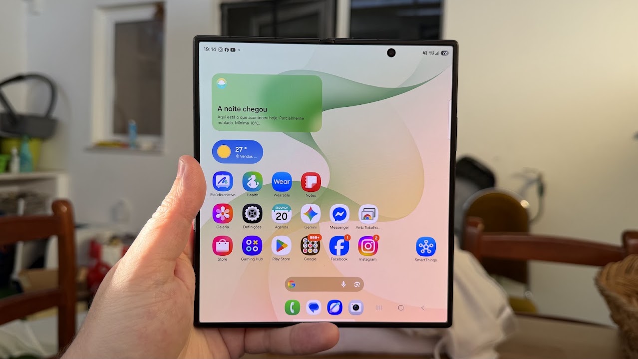 Samsung Galaxy Z Fold 8 Ultra