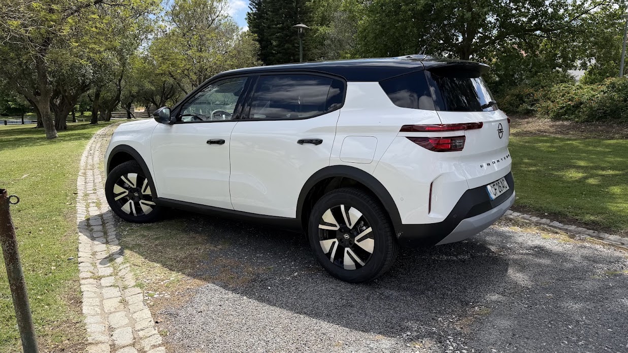 Ensaio ao Opel Frontera Hybrid GS 7 Lugares: será que vale a pena? 8 Ensaio ao Opel Frontera Hybrid GS 7 Lugares: será que vale a pena?