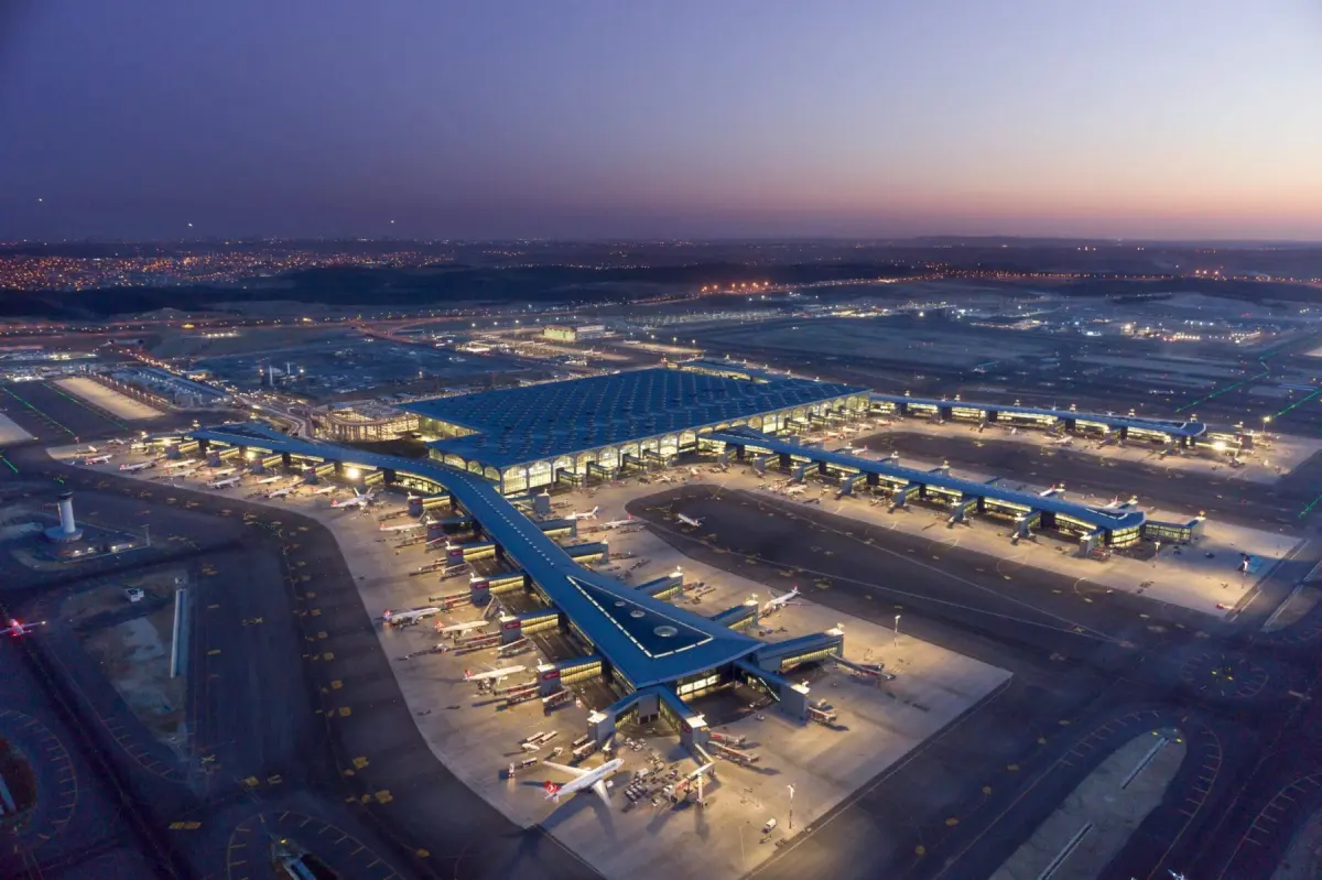 Aeroporto de Istambul destrona Heathrow e torna-se o mais movimentado da Europa