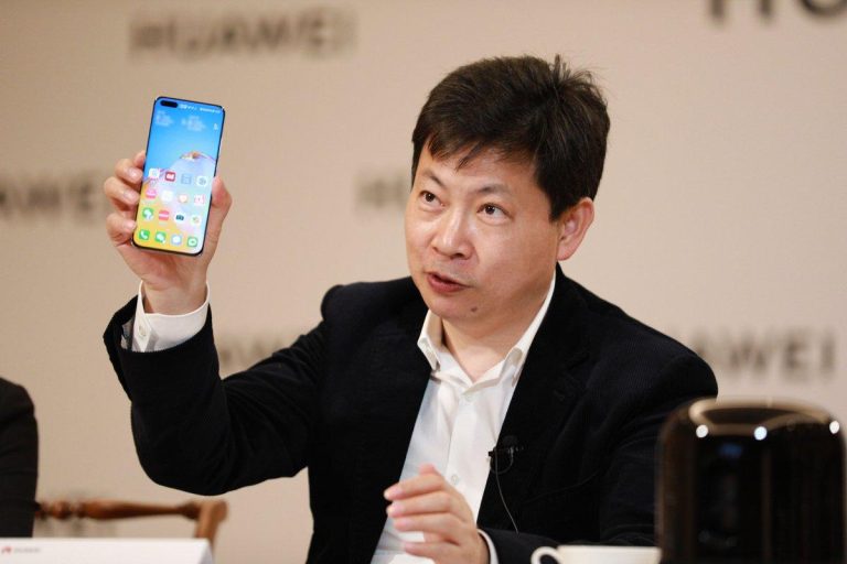 Huawei avisa: Preços dos smartphones podem disparar devido à memória