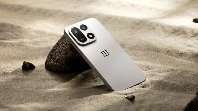 OnePlus 16 pode ter ecrã desenvolvido à medida pela BOE
