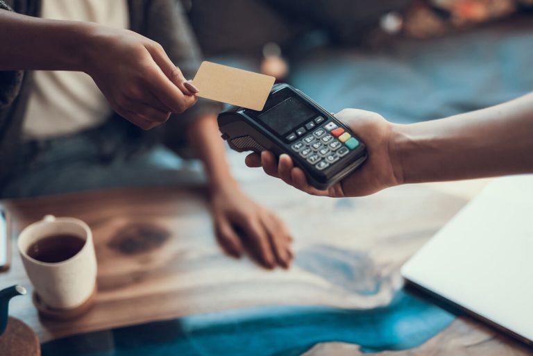 Cartões contactless: o que temer (ou não) com tecnologia RFID