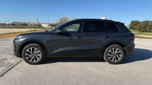 Ensaio ao Audi Q6 e-tron: conforto, tecnologia e uma experiência muito sólida 10 Ensaio ao Audi Q6 e-tron: conforto, tecnologia e uma experiência muito sólida