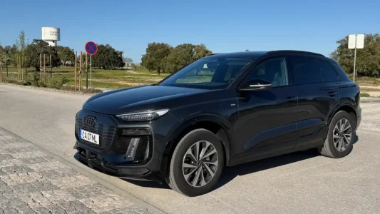 Ensaio ao Audi Q6 e-tron: conforto, tecnologia e uma experiência muito sólida 9 Ensaio ao Audi Q6 e-tron: conforto, tecnologia e uma experiência muito sólida
